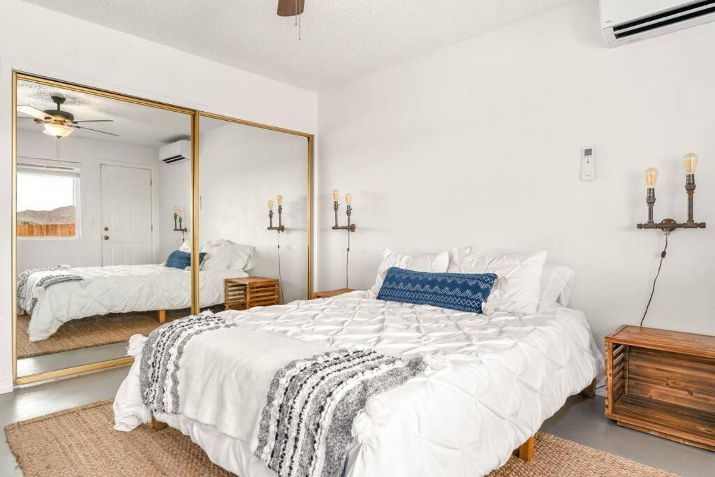 Palm Vista Retreat *Hot Tub/Cowboy Pool/Hammocks* Vila Joshua Tree Exterior foto