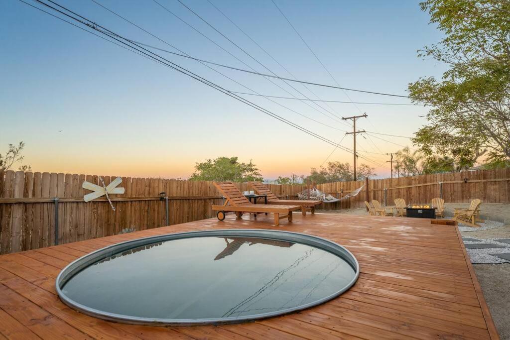 Palm Vista Retreat *Hot Tub/Cowboy Pool/Hammocks* Vila Joshua Tree Exterior foto